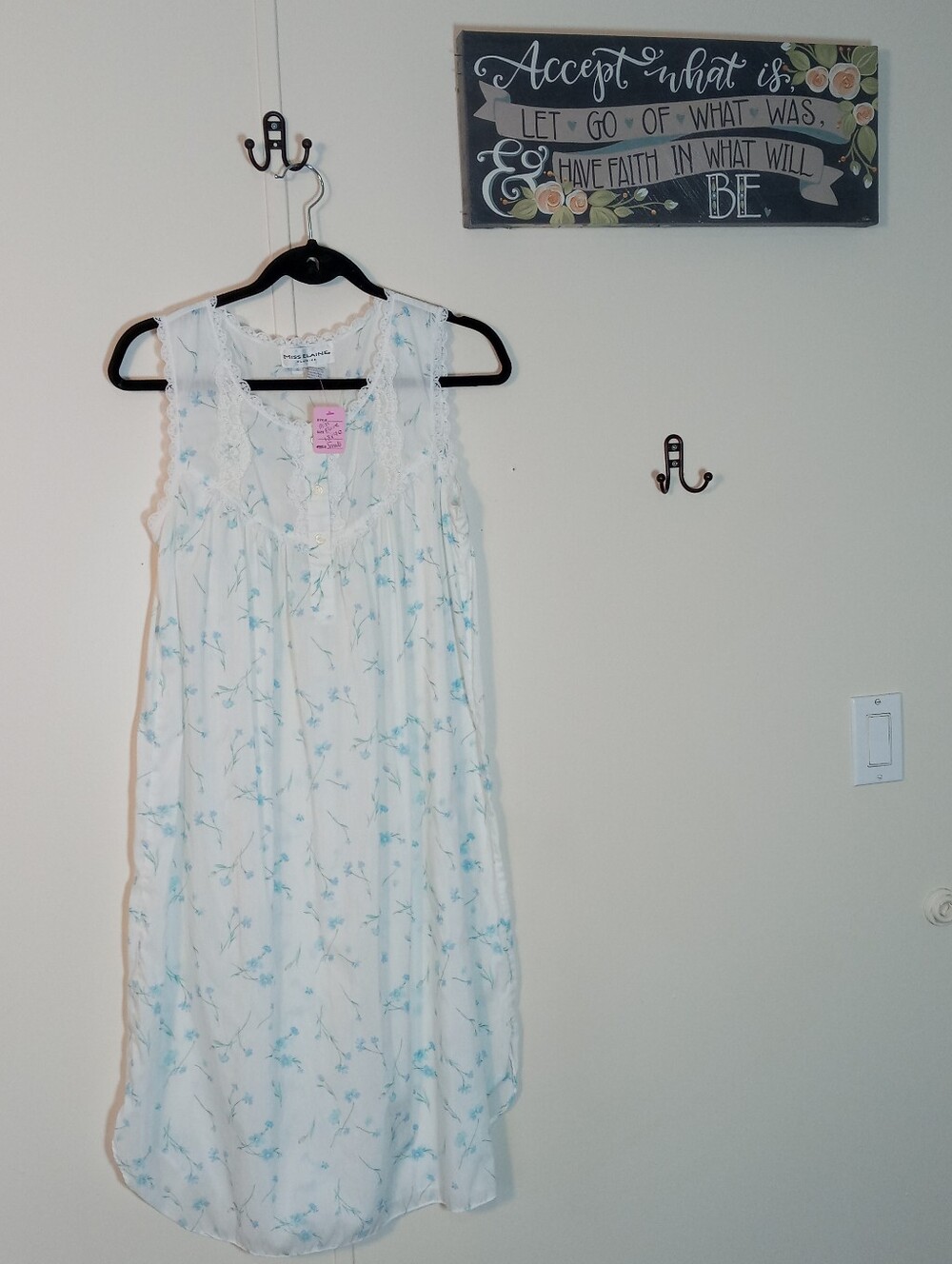 Feminine Miss Elaine Sz Small Girly Blue Floral Sleeveless nightgown - Picture 5 of 6